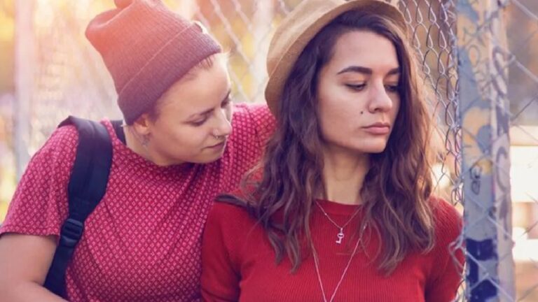 lesbofobia que es como se combate entre lesbianas